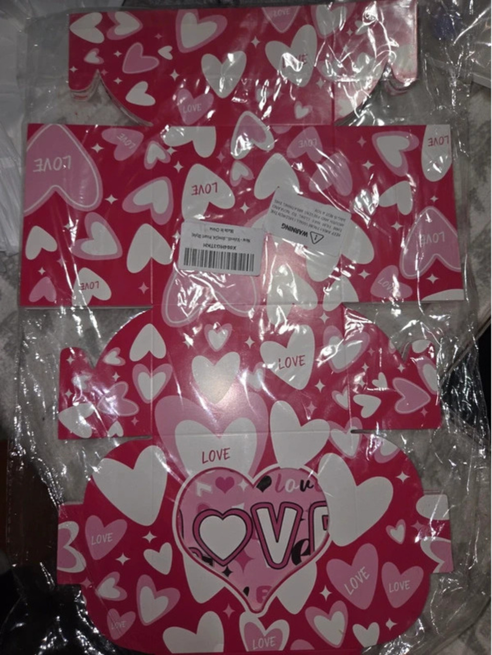 Love heart gift box 24